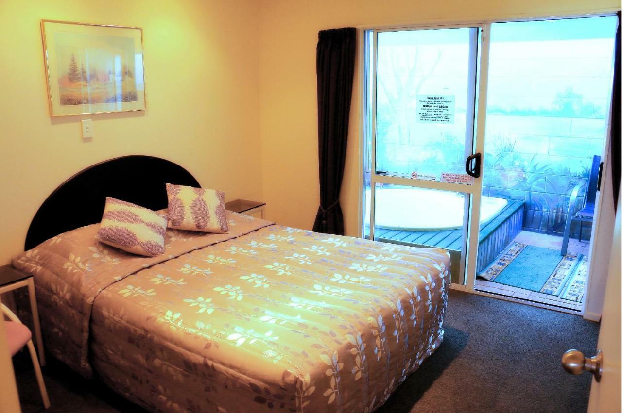 แอสคอทออนเฟ็นตันโฮเต็ล Motel โรโตรัว ภายนอก รูปภาพ